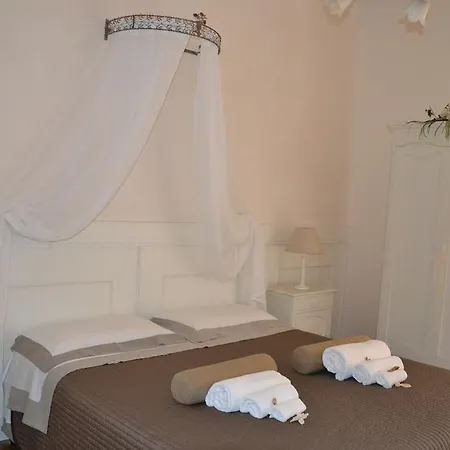 Shabby Chic Rome